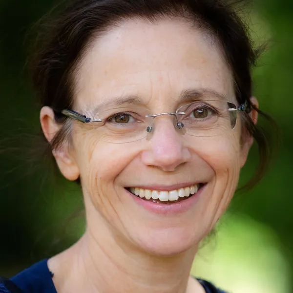Jo Clarke