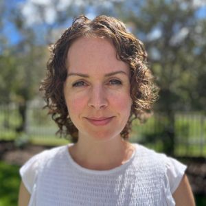 Dr Rebecca Barns